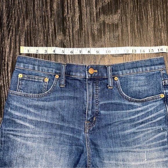 Madewell High-Rise Stretch Raw Fray Hem Blue Denim Shorts 4” Inseam, Size 30 - Picture 3 of 13